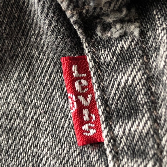 grey vintage levi shorts - Picture 3 of 4